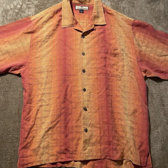 Tommy Bahama Hawaiian Shirt Men's Size XL SilkButton Up Vacation Red Orange